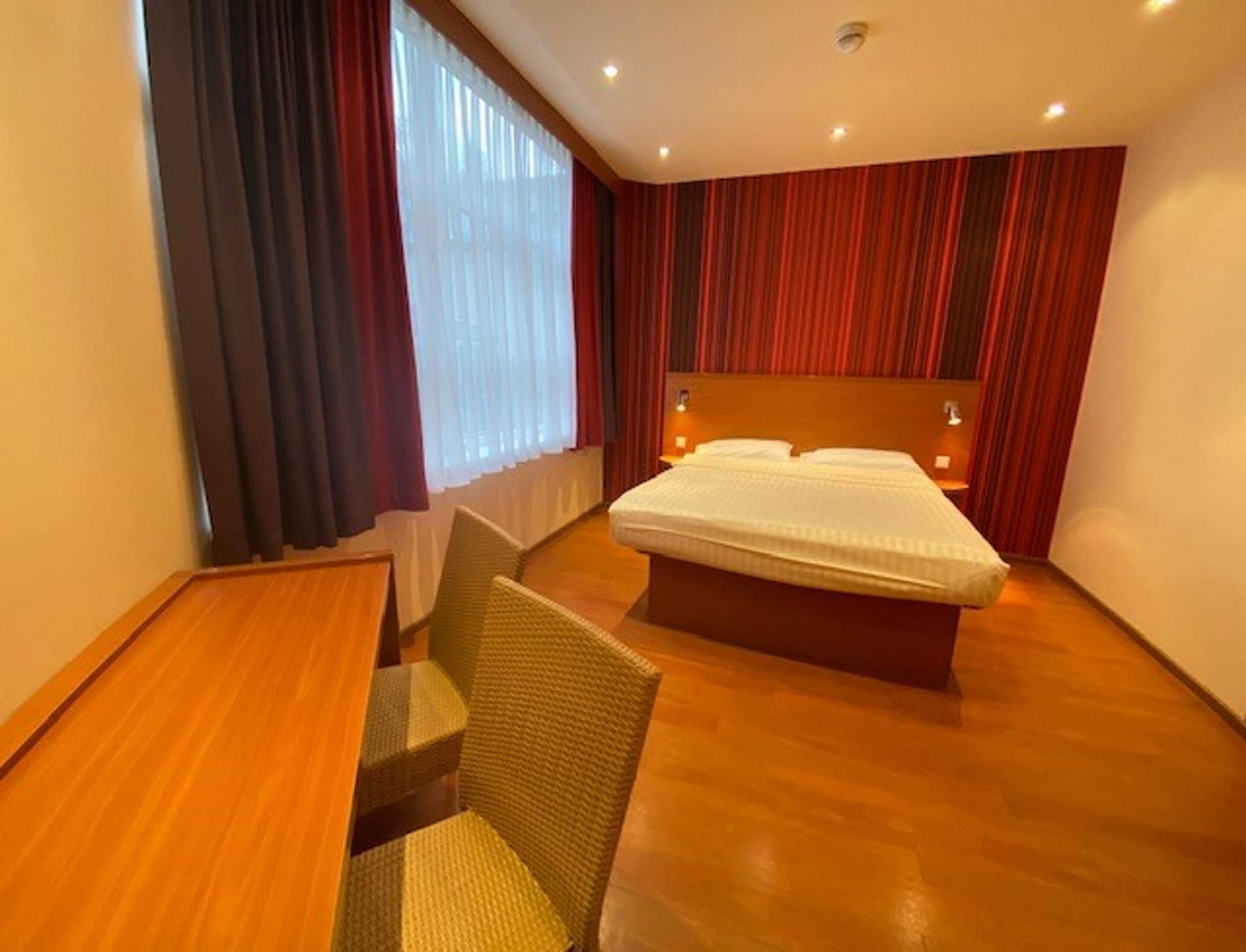 Leonardo Hotel Salzburg City Center Kültér fotó