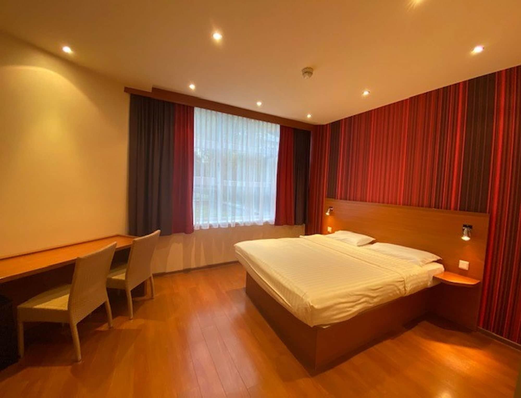 Leonardo Hotel Salzburg City Center Kültér fotó