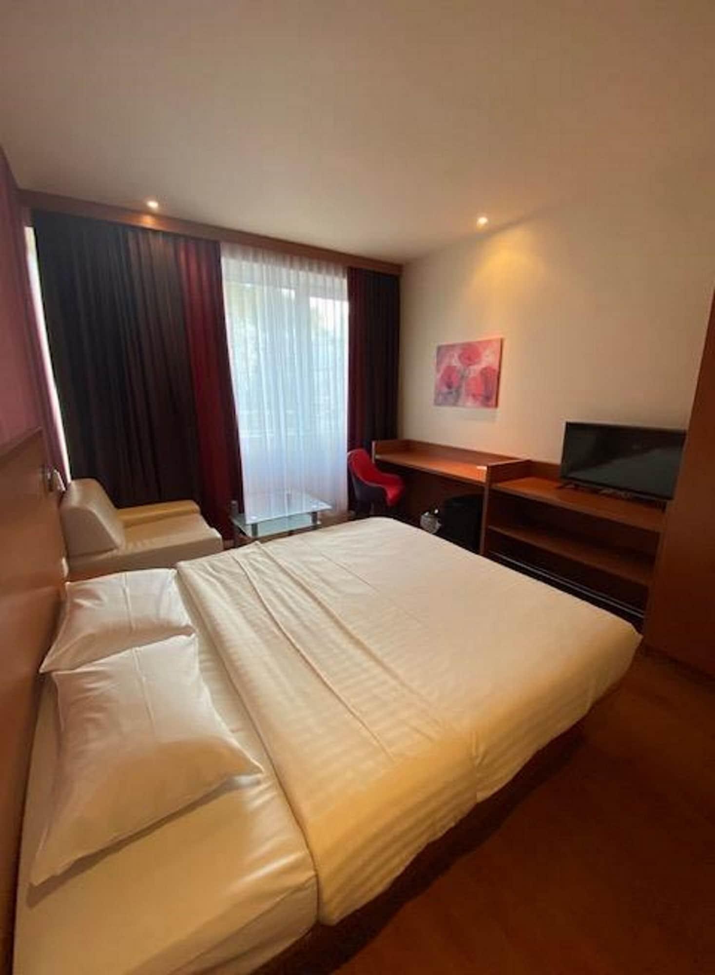 Leonardo Hotel Salzburg City Center Kültér fotó