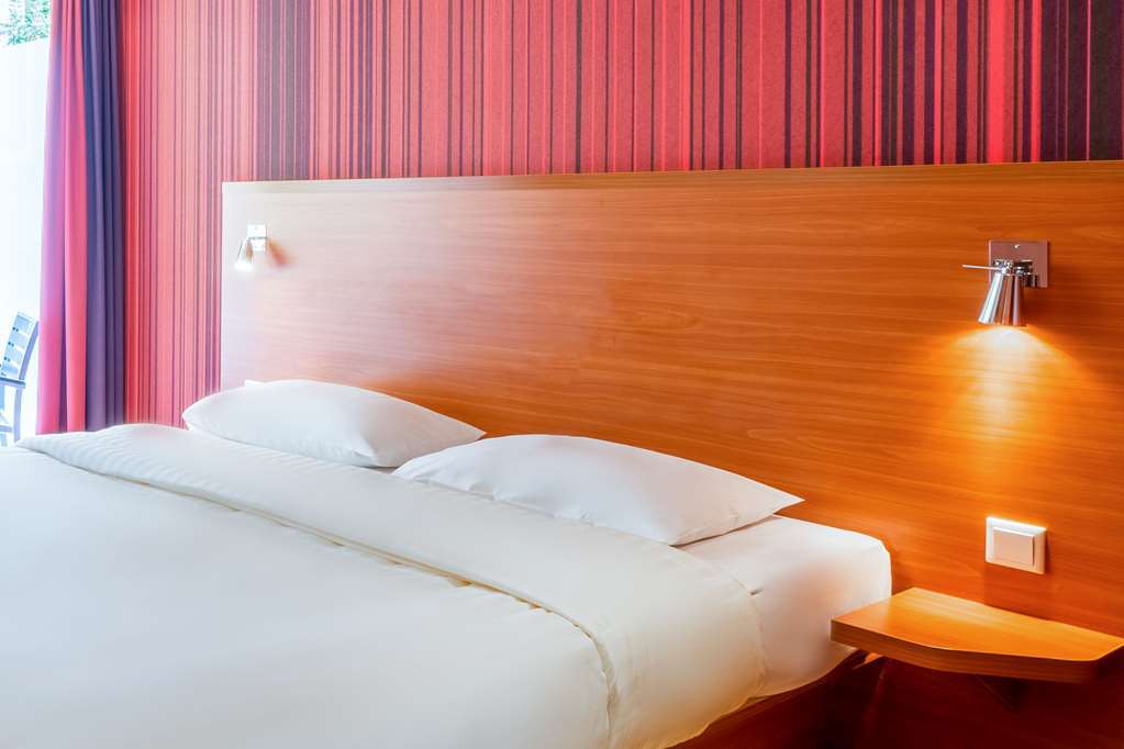Leonardo Hotel Salzburg City Center Szoba fotó