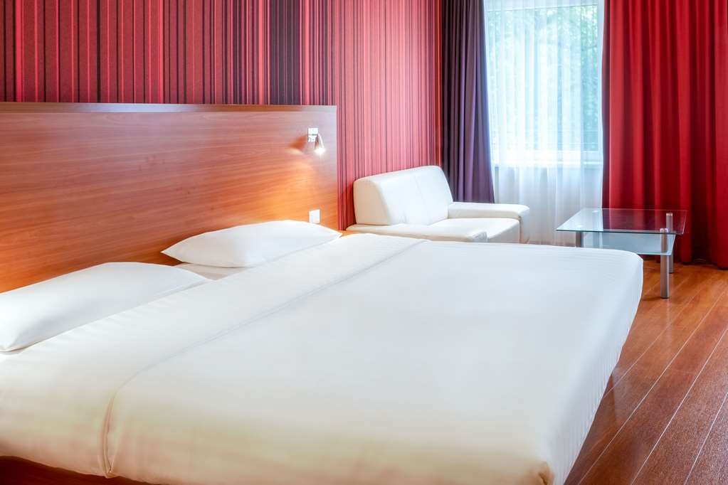 Leonardo Hotel Salzburg City Center Szoba fotó
